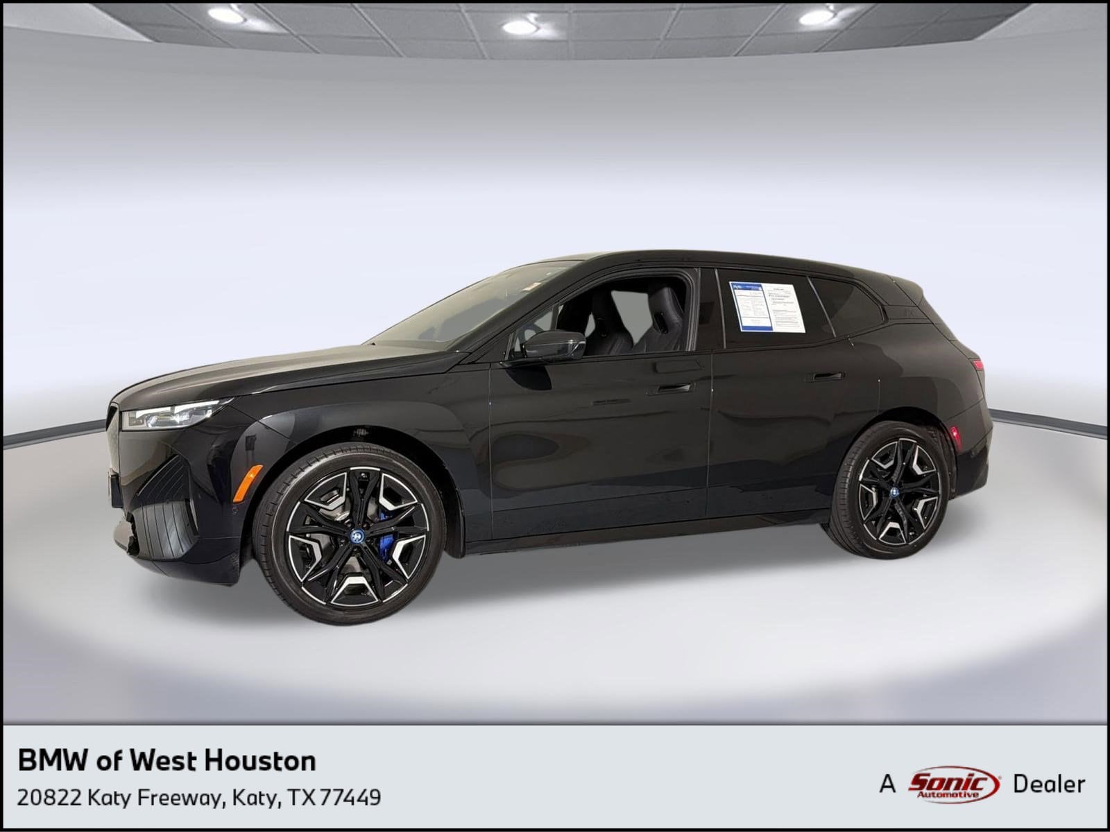 2024 BMW iX xDrive50's photo