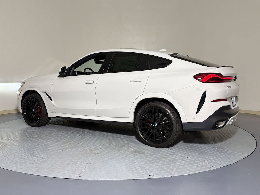 New 2027 BMW X6 xDrive40i SUV