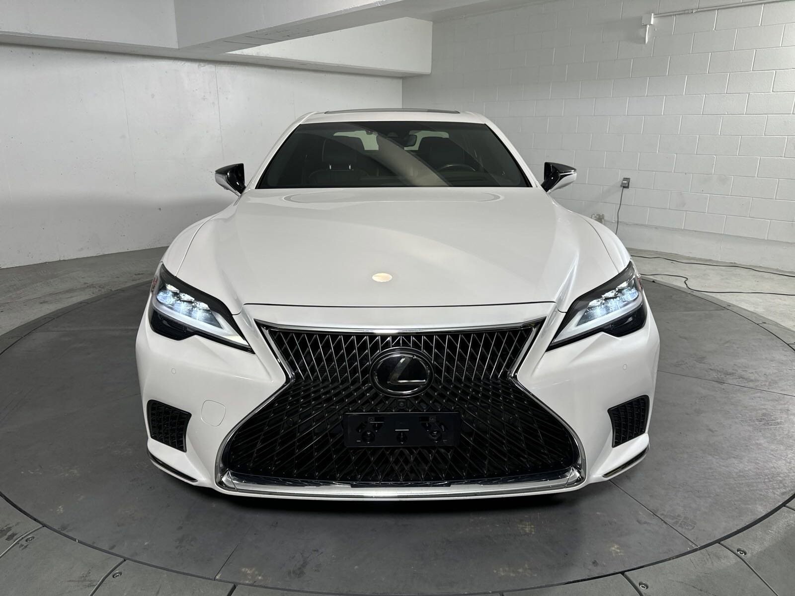 Used 2021 Lexus LS Base with VIN JTHD51FF0M5013665 for sale in Houston, TX