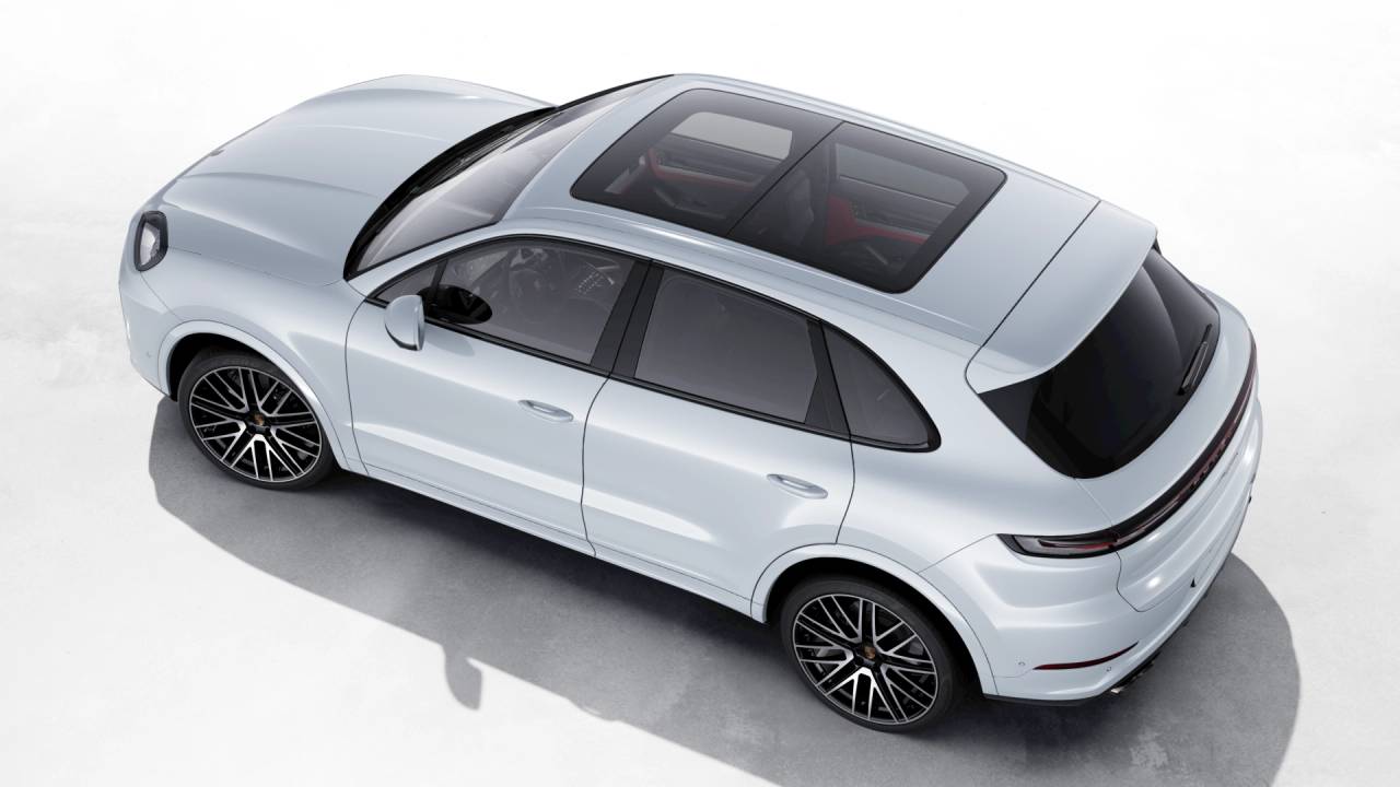 2026 Porsche Cayenne photo 4