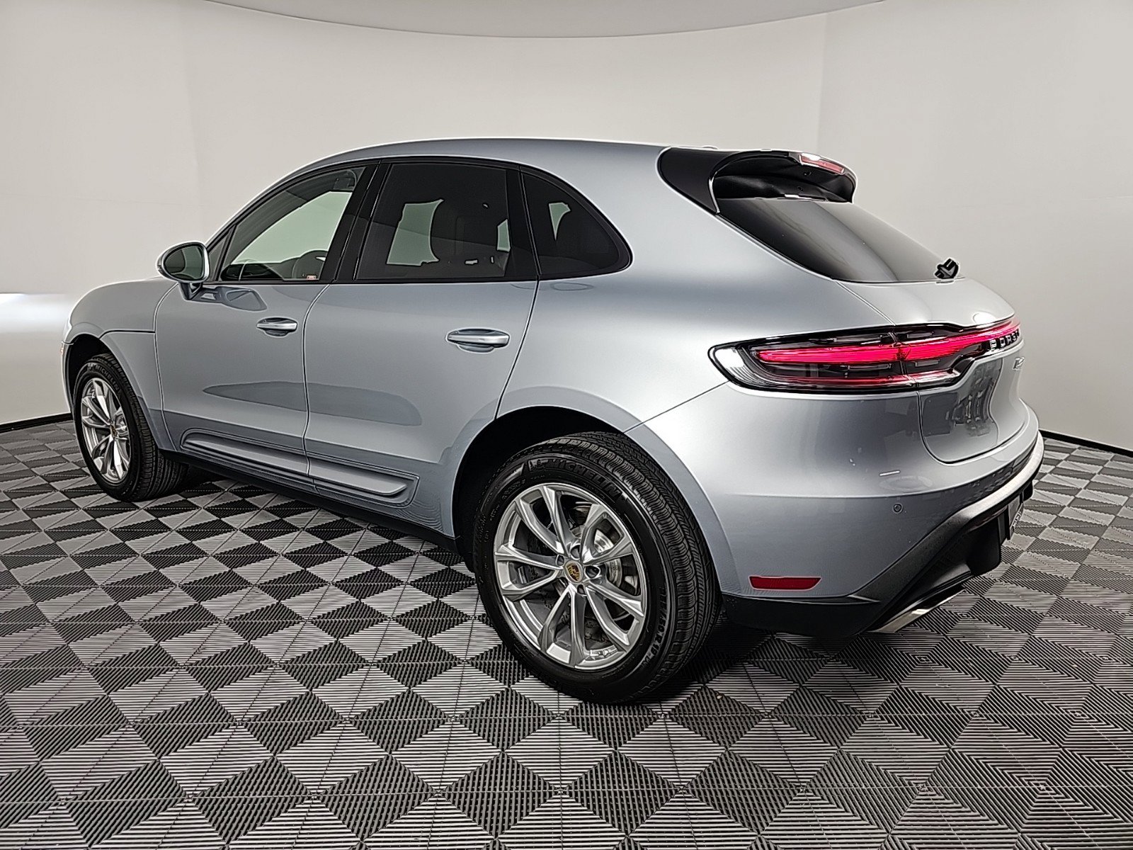 Certified 2024 Porsche Macan Base with VIN WP1AA2A56RLB06020 for sale in Houston, TX