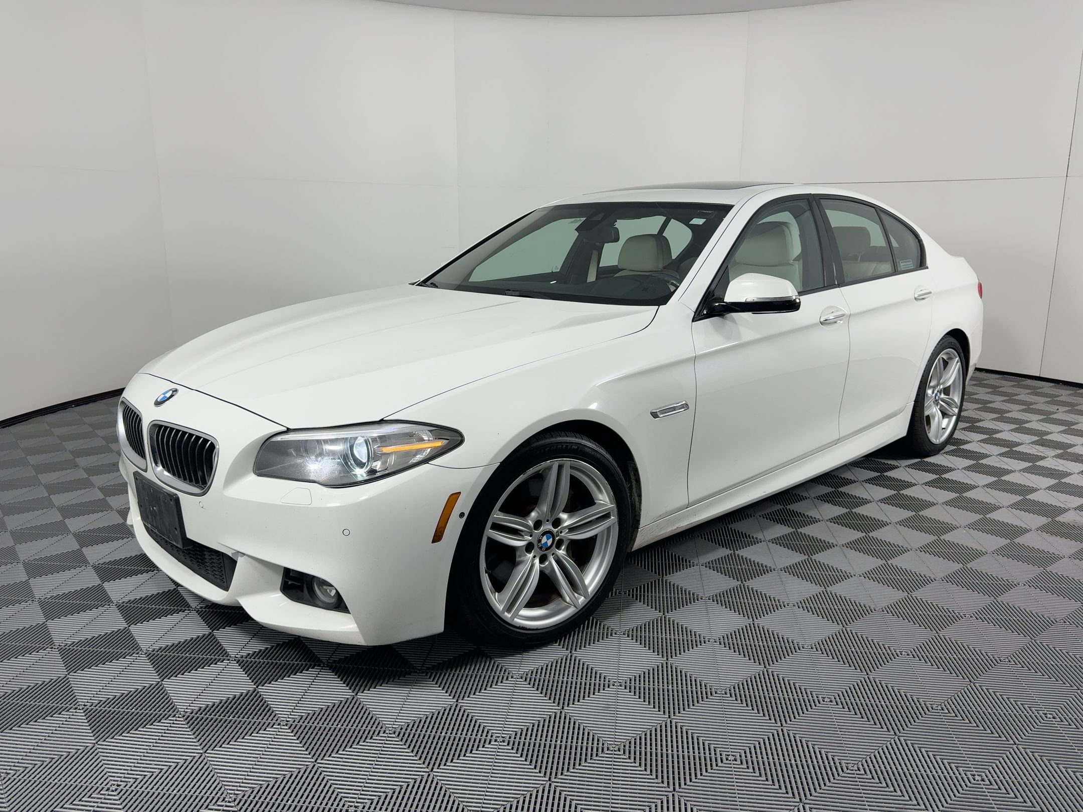 2015 BMW 5 Series 535i