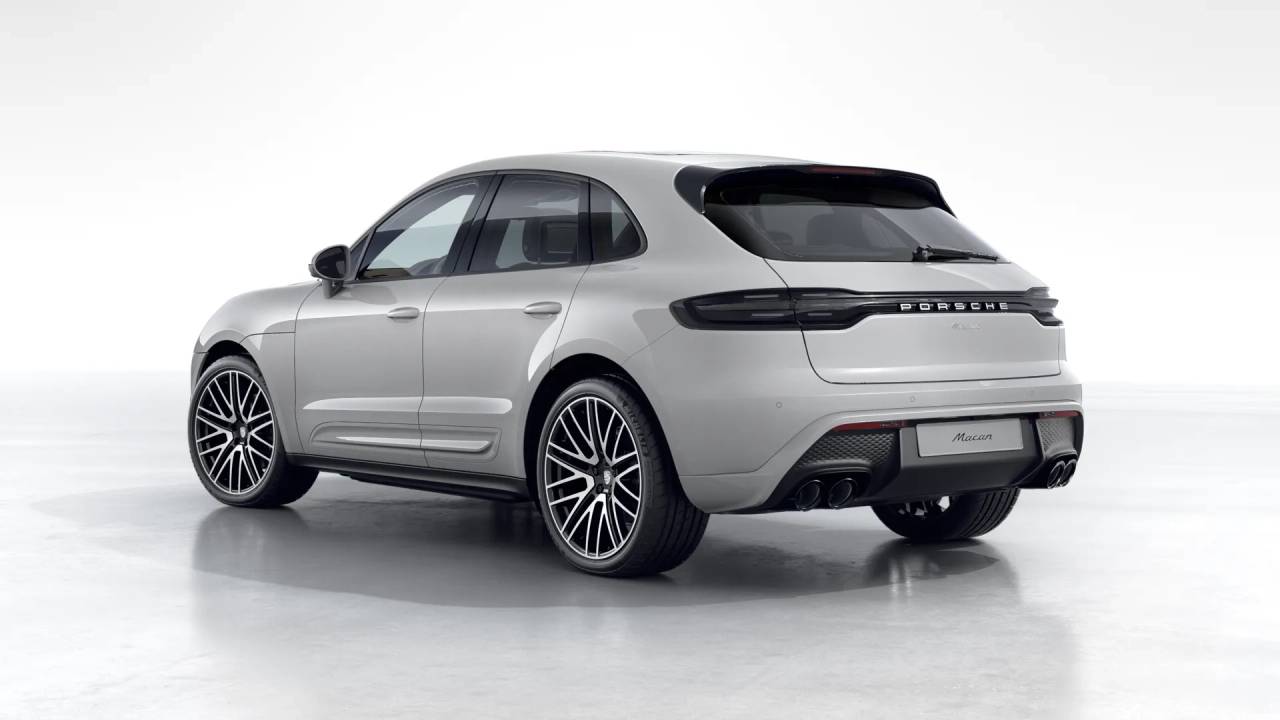 2026 Porsche Macan T photo 3