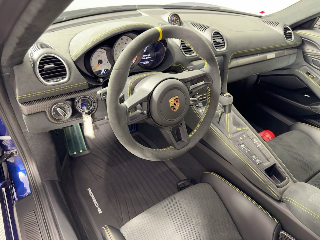 New 2025 Porsche 718 Cayman GT4 RS Coupe