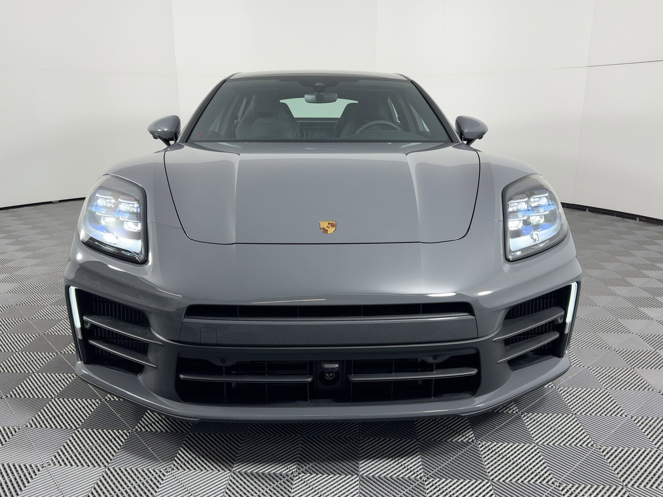 Panamera 4 E-Hybrid Hatchback