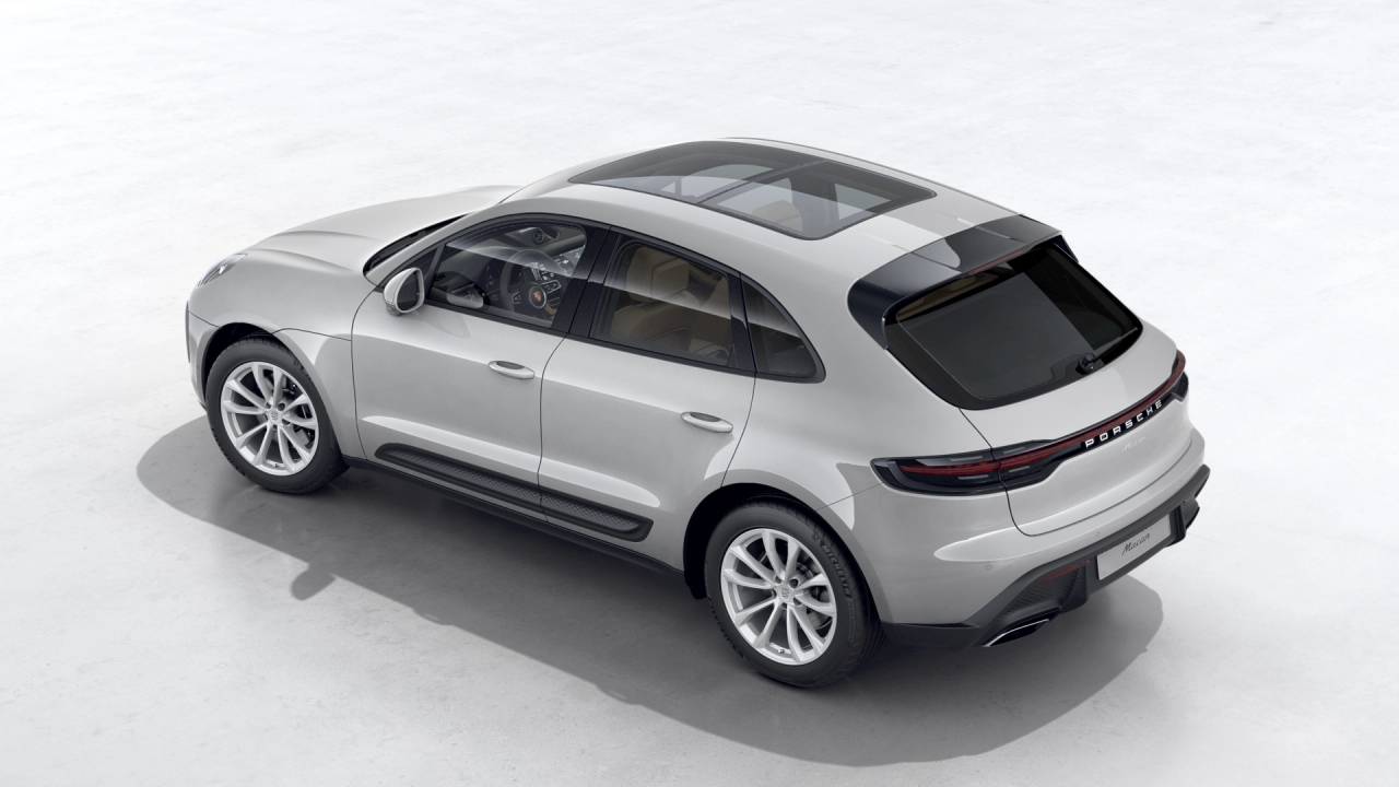 2026 Porsche Macan T photo 4