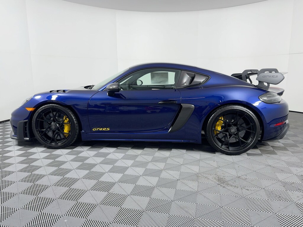 New 2025 Porsche 718 Cayman GT4 RS Coupe