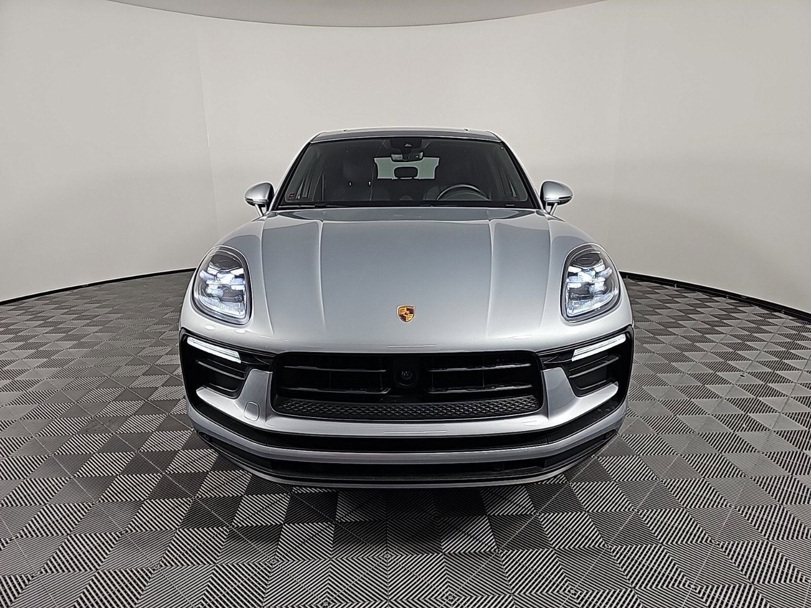 Certified 2023 Porsche Macan Base with VIN WP1AA2A58PLB11202 for sale in Houston, TX