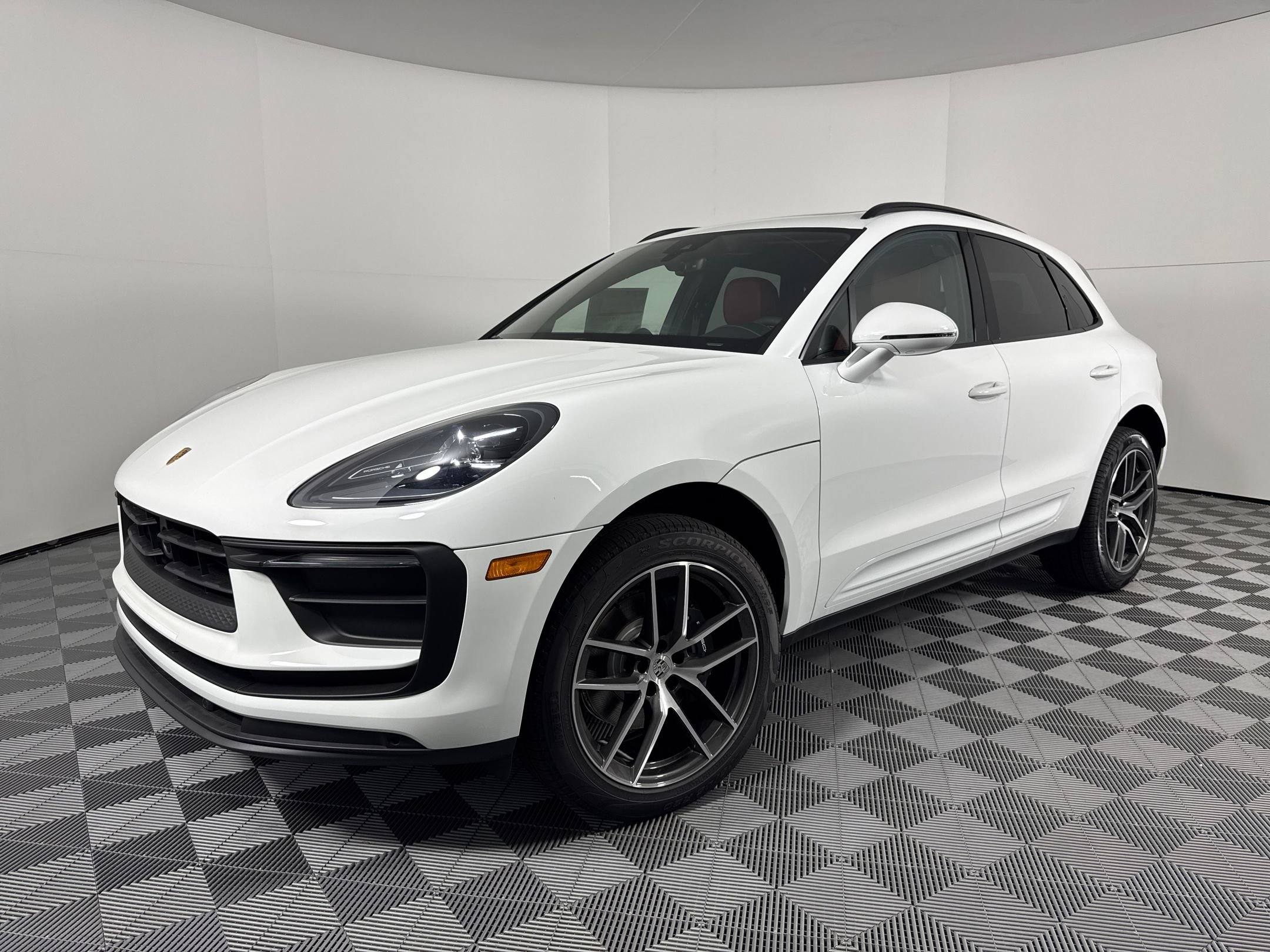2026 Porsche Macan SUV