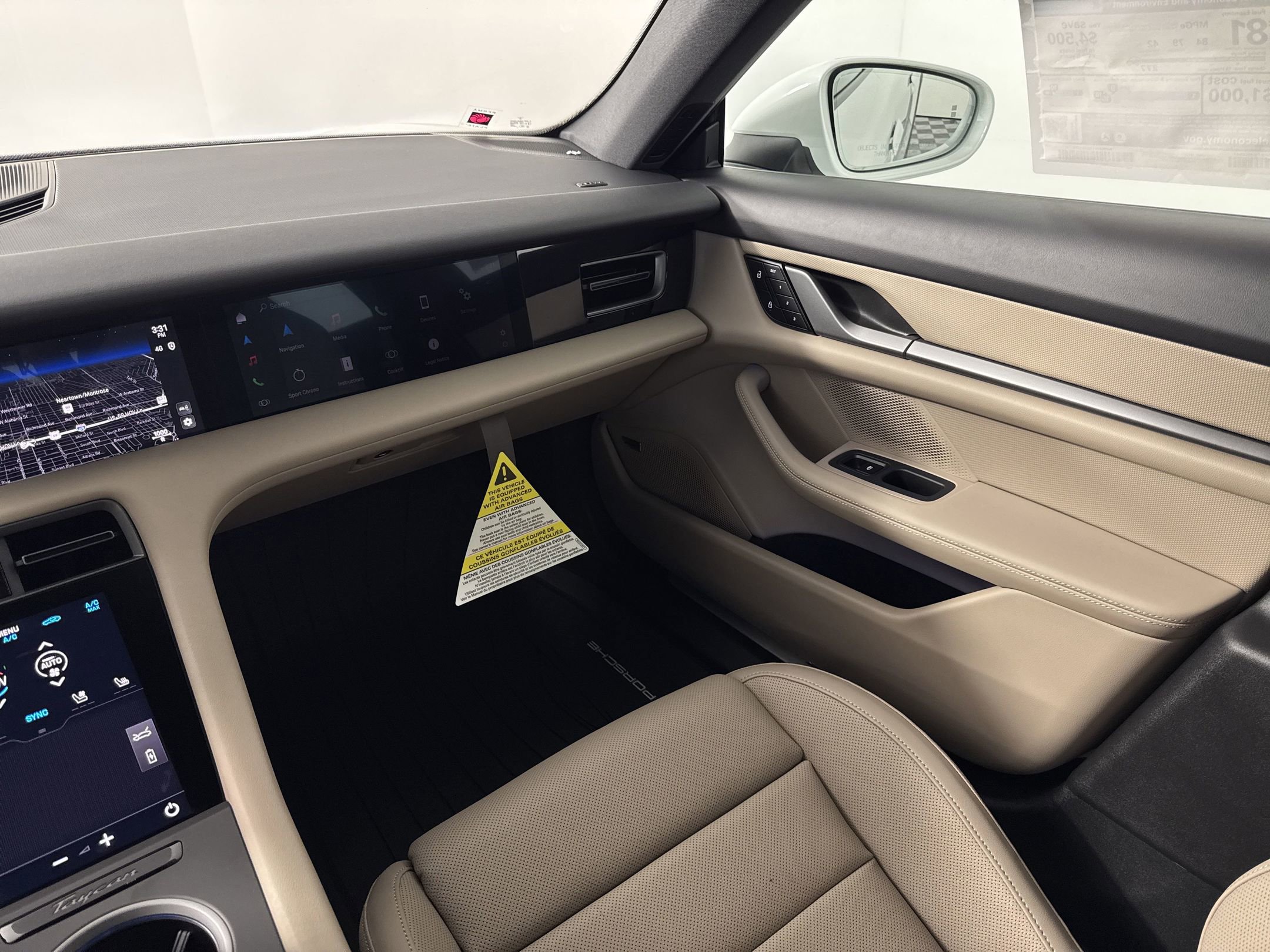2025 Porsche Taycan Base - Photo 28