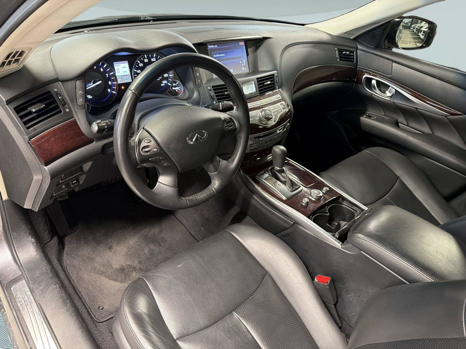 Q70L Q70L 3.7 (4dr Sdn V6 ) Sedan