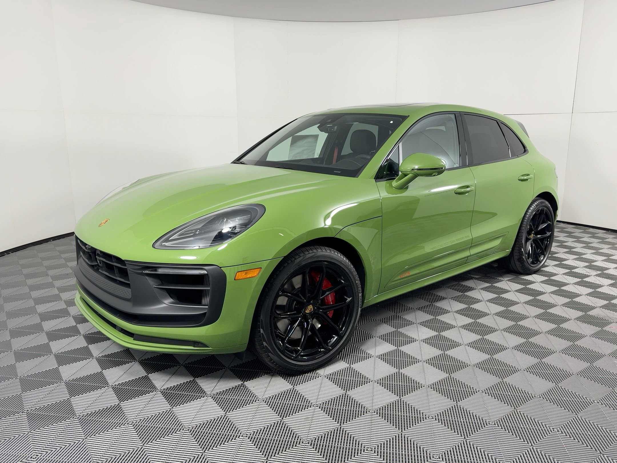 Macan GTS SUV