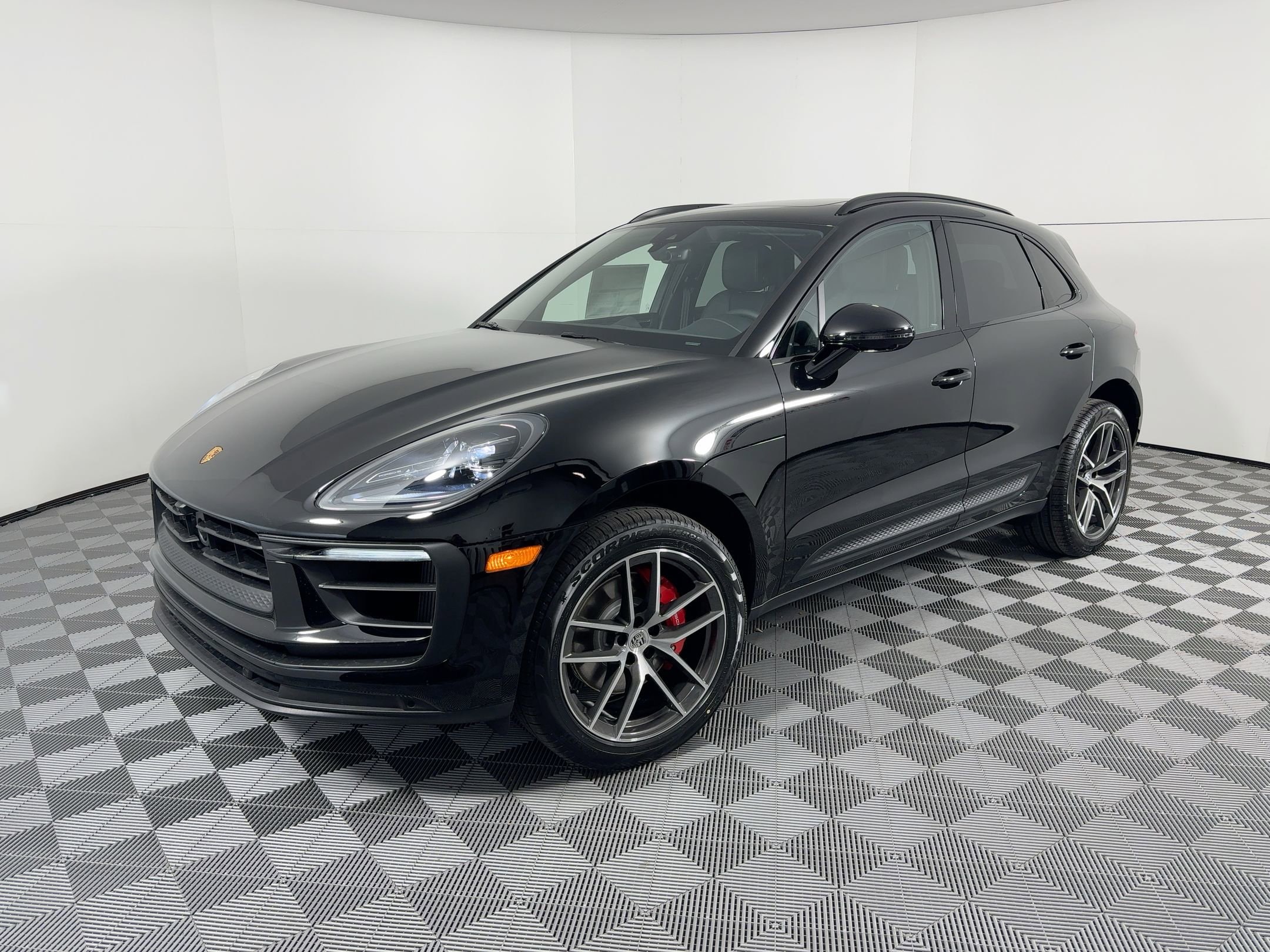 2026 Porsche Macan S