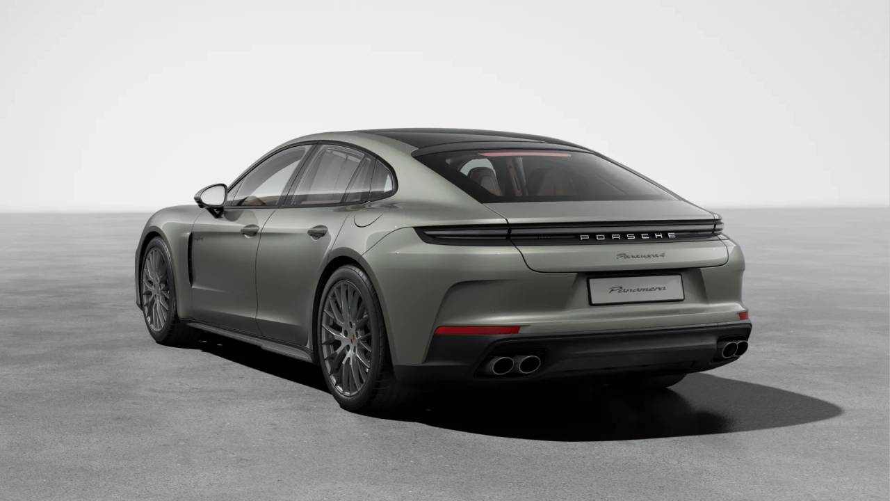 2026 Porsche Panamera E-Hybrid 4 photo 3