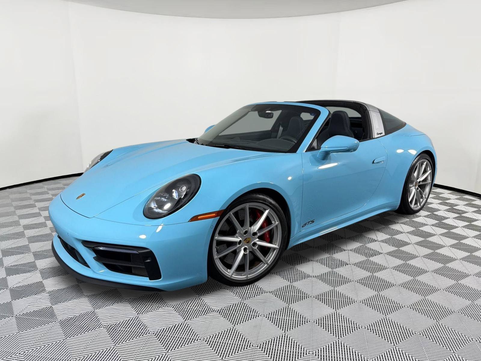911 Targa 4 GTS Coupe