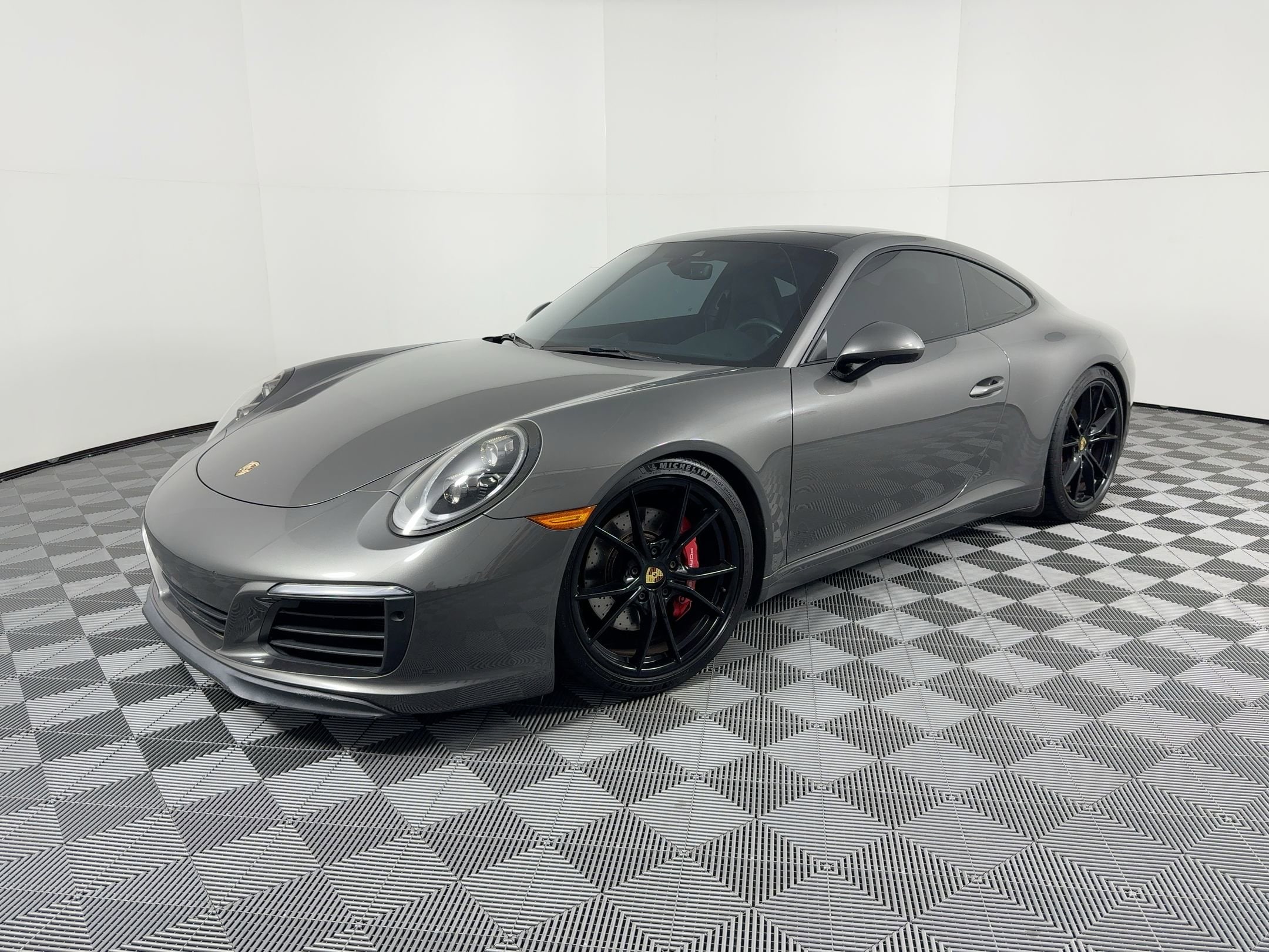 2018 Porsche 911 S