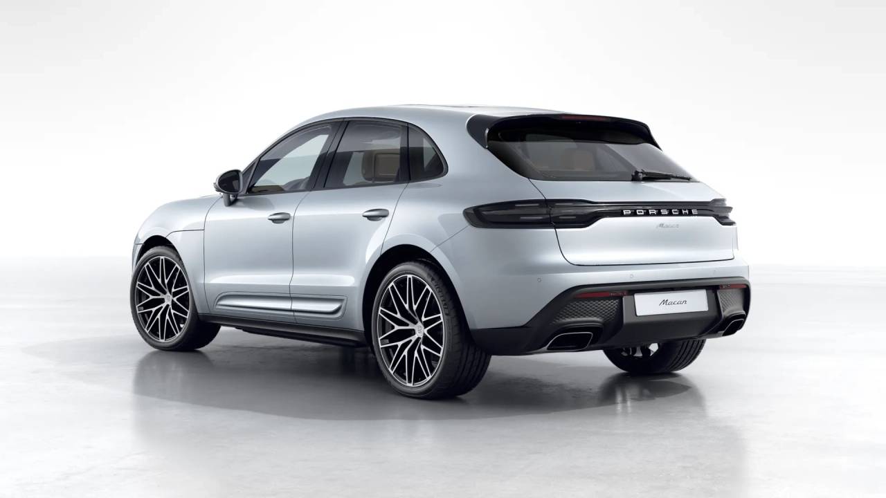 2026 Porsche Macan T photo 3