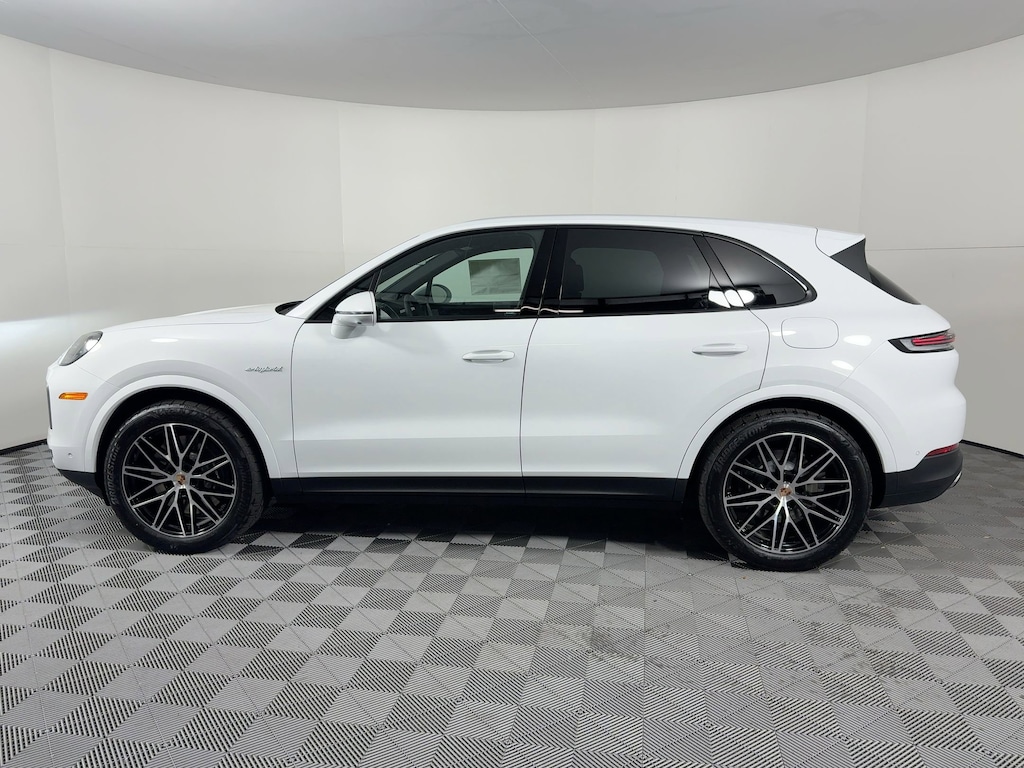 New 2026 Porsche Cayenne E-Hybrid  SUV