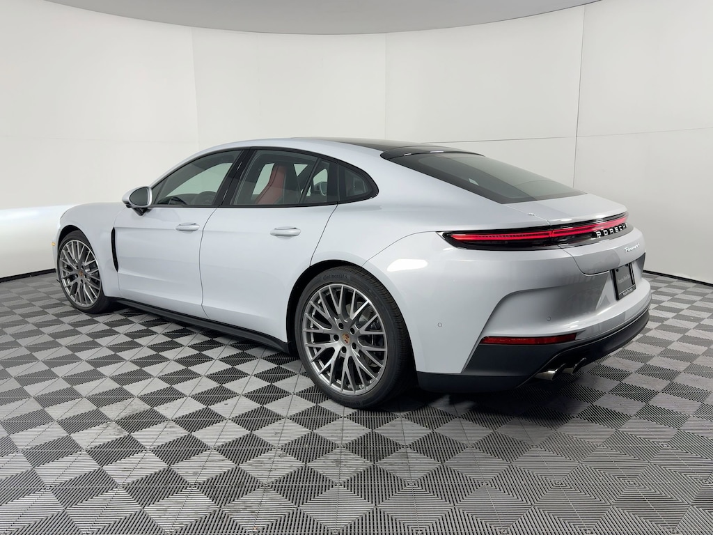 New 2026 Porsche Panamera 4 Hatchback