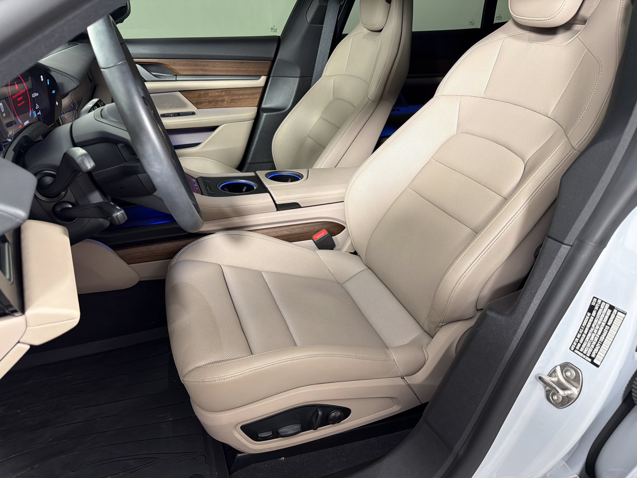 Taycan 4 Cross Turismo Wagon