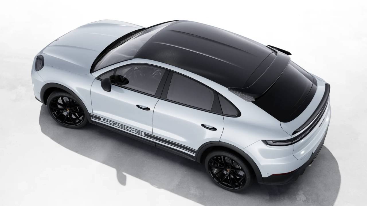 2026 Porsche Cayenne Coupe Turbo GT photo 4