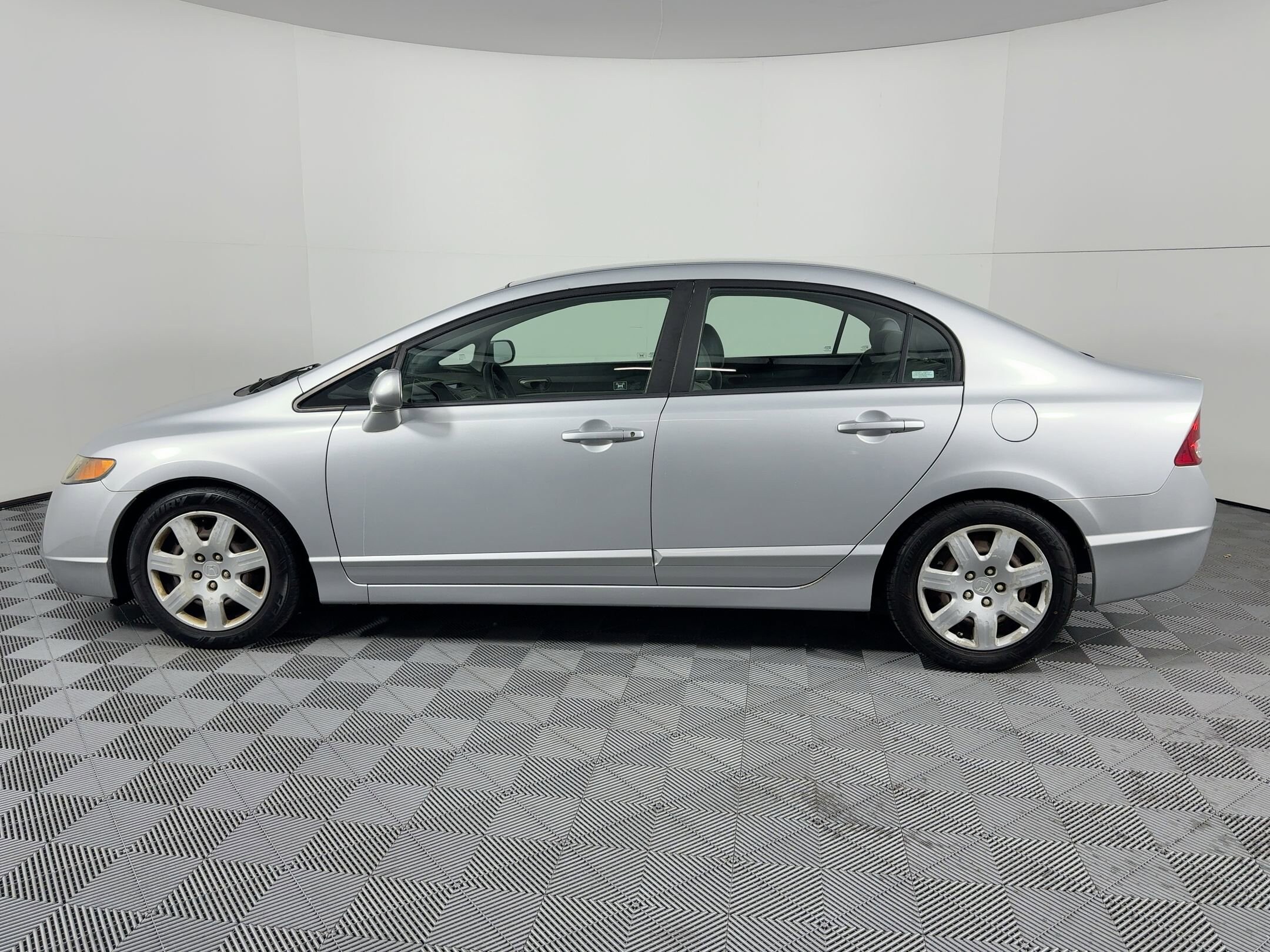 2008 Honda Civic LX photo 2