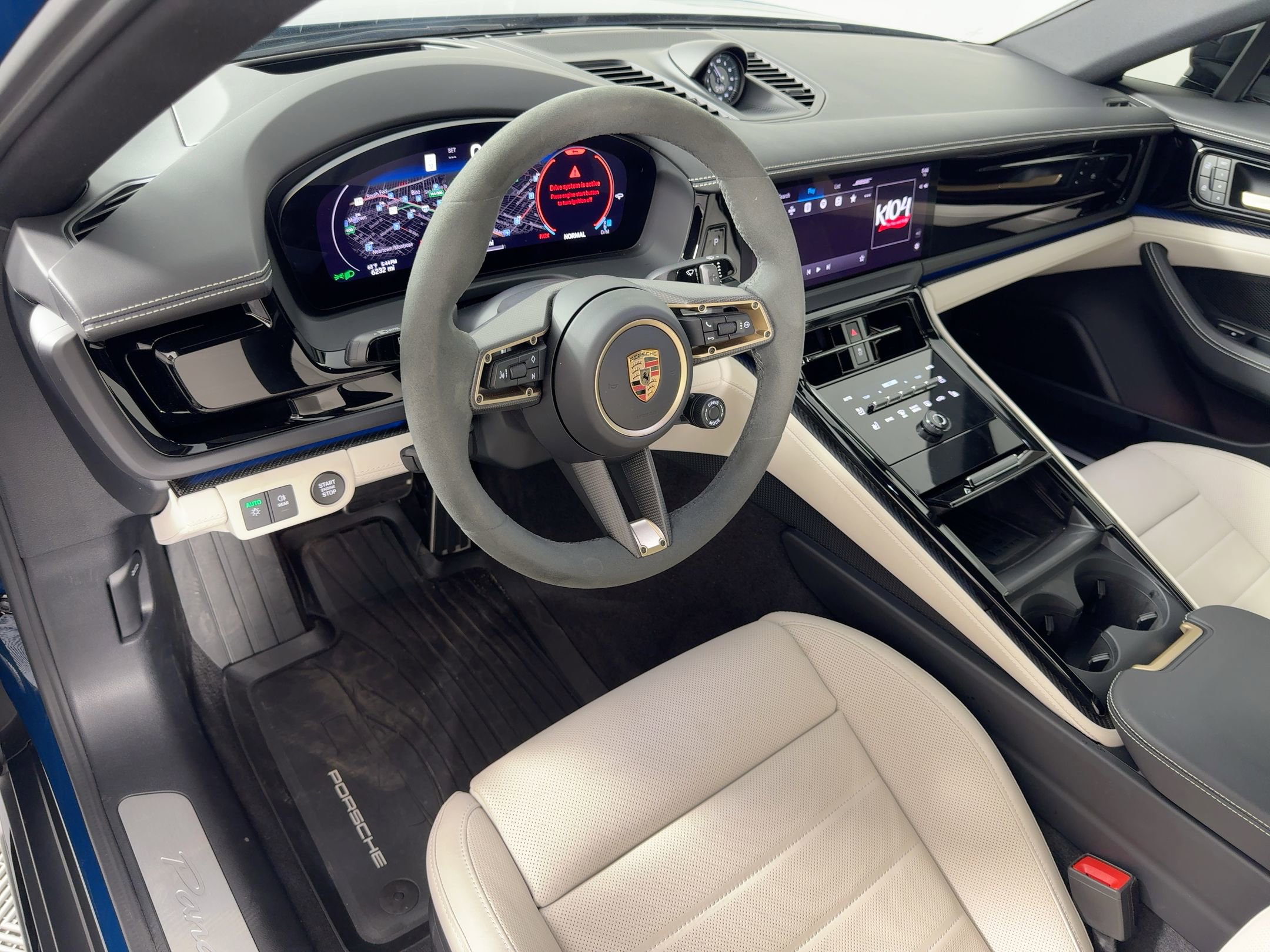 2024 Porsche Panamera 4 photo 4