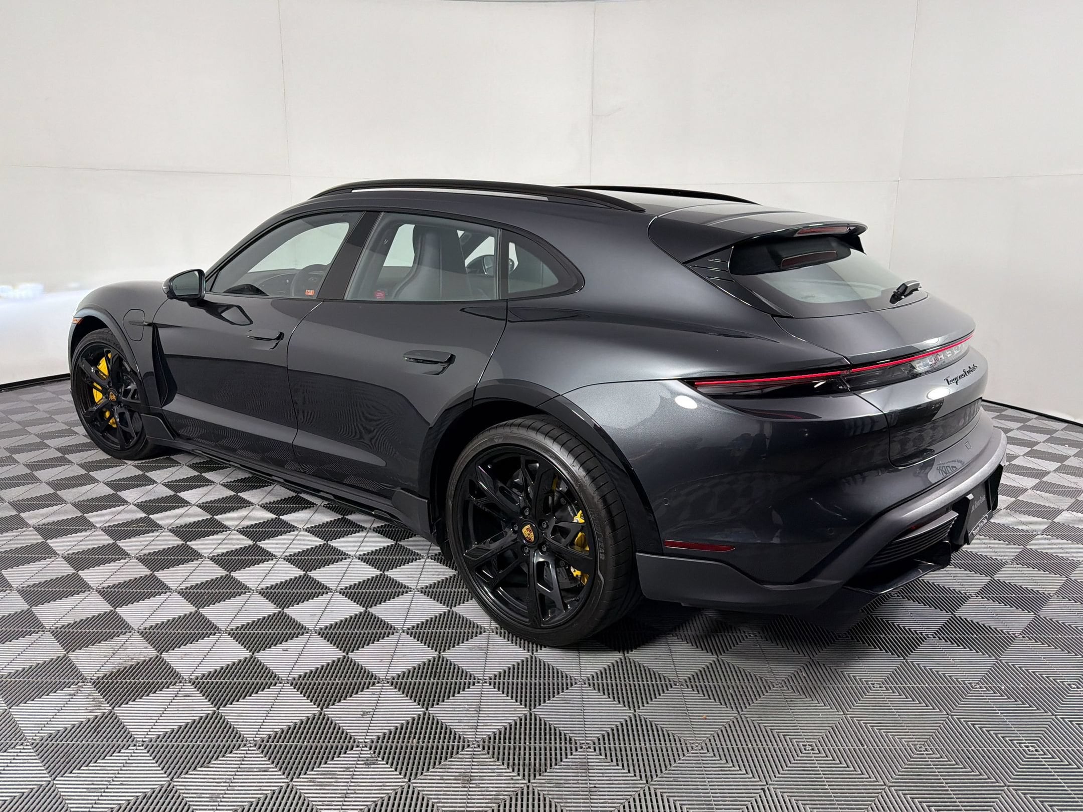 Taycan Turbo S Cross Turismo Wagon