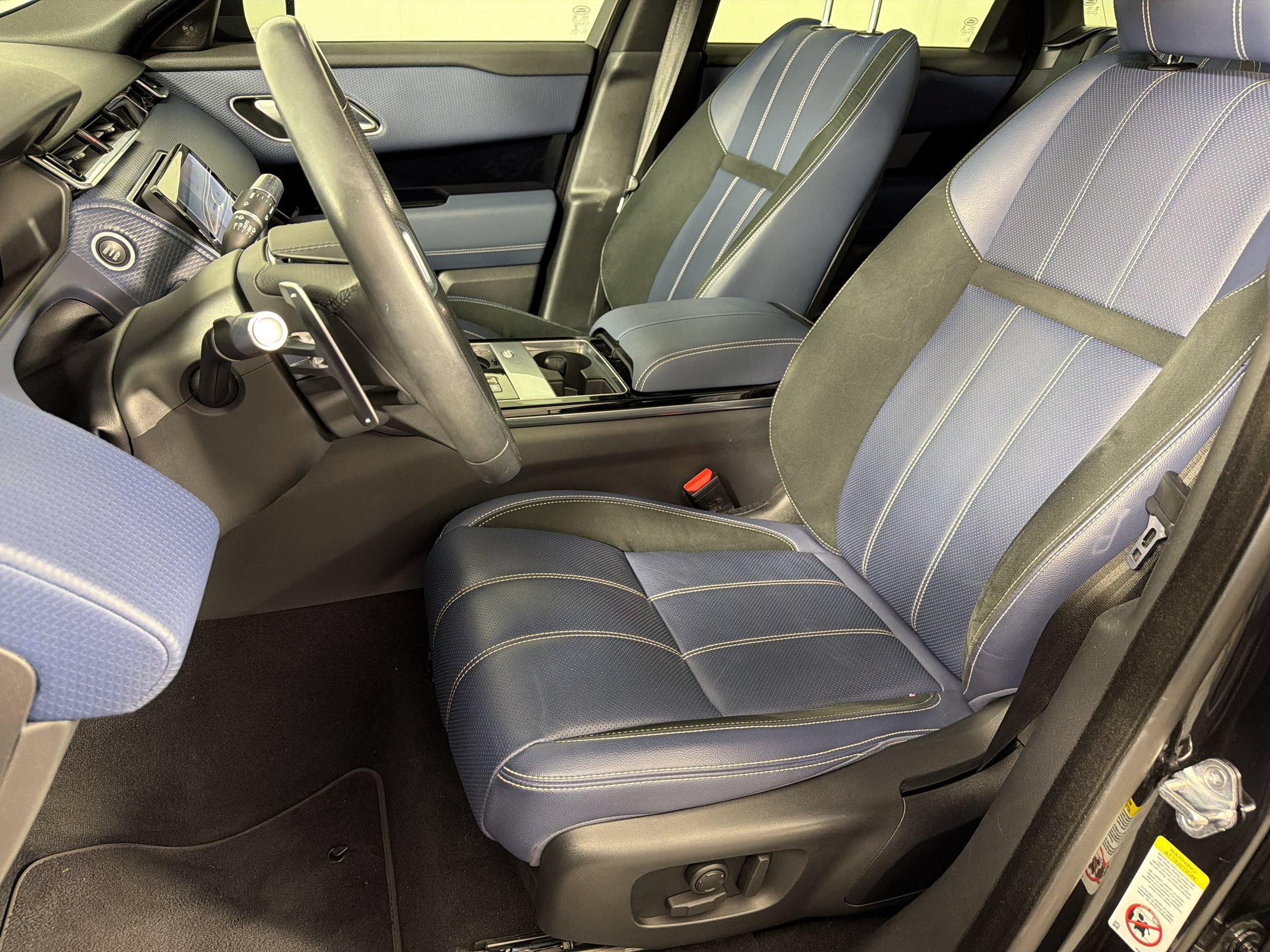 Range Rover Velar R-Dynamic S SUV