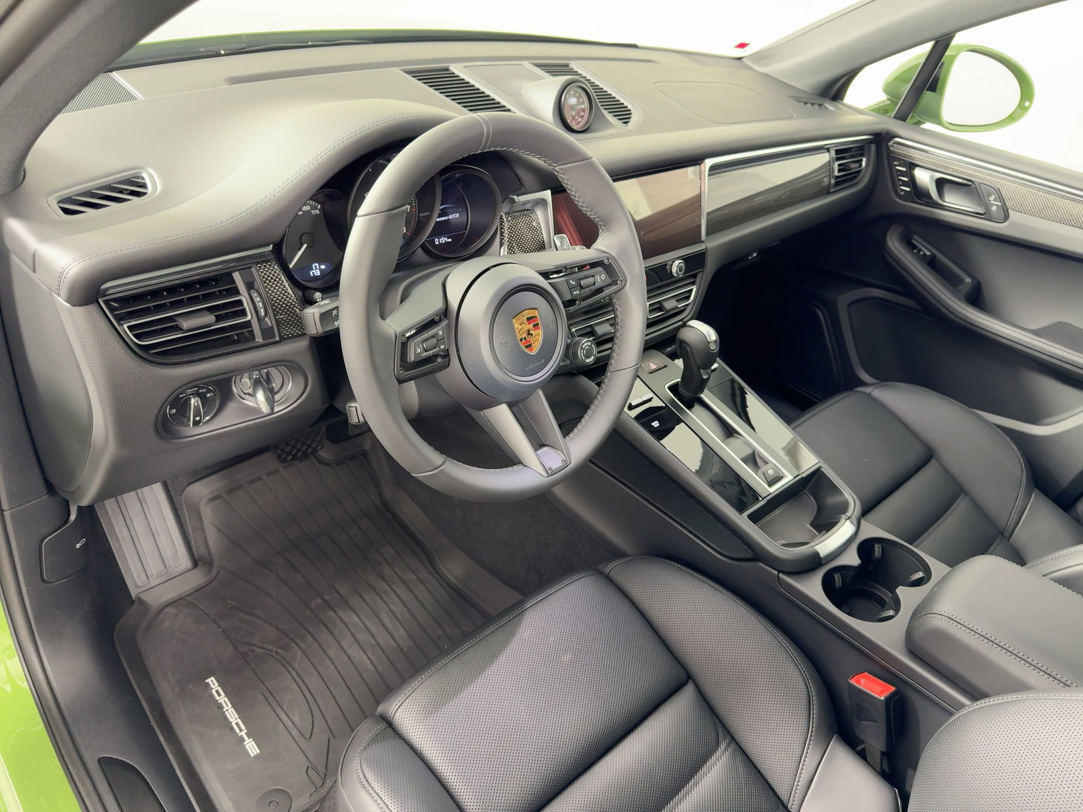 Macan GTS SUV