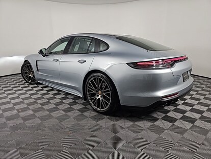 2023 Porsche Panamera Platinum Edition