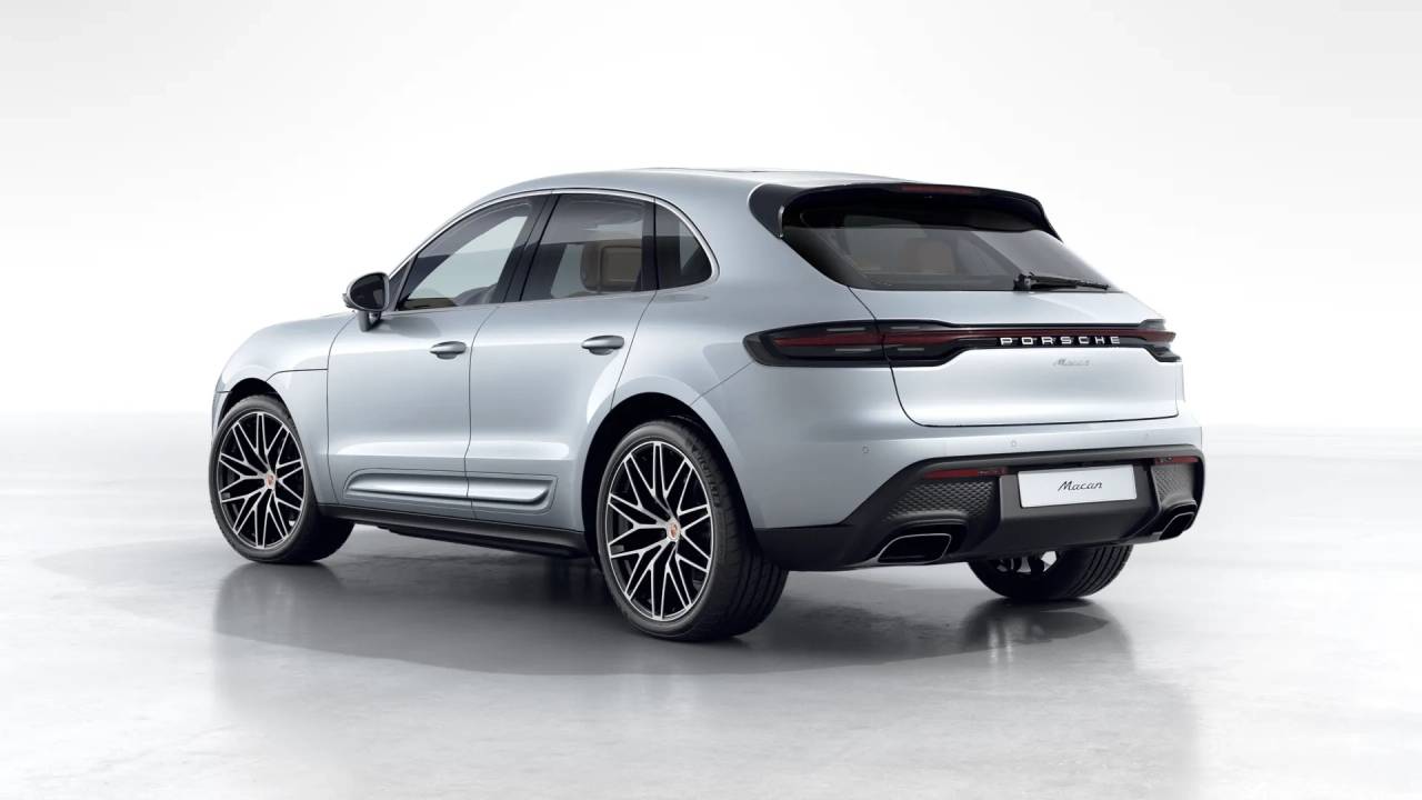 2026 Porsche Macan T photo 3