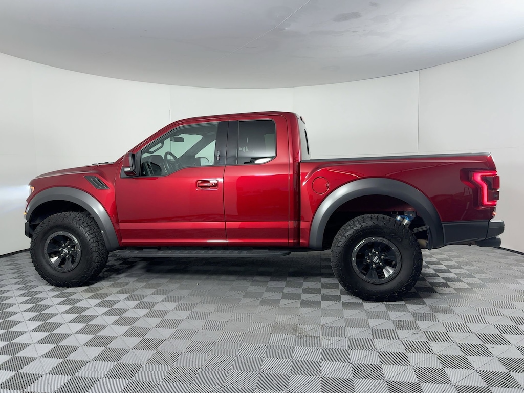 Used 2017 Ford F-150 Raptor 4WD SuperCab Truck SuperCab Styleside
