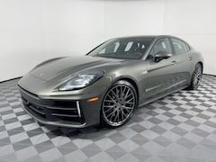 2026 Porsche Panamera E-Hybrid