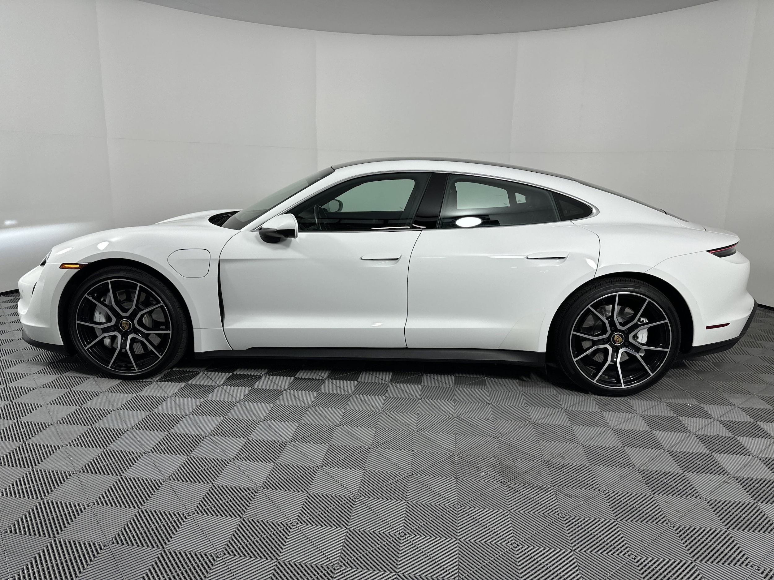 Certified 2021 Porsche Taycan S with VIN WP0AB2Y15MSA44869 for sale in Houston, TX