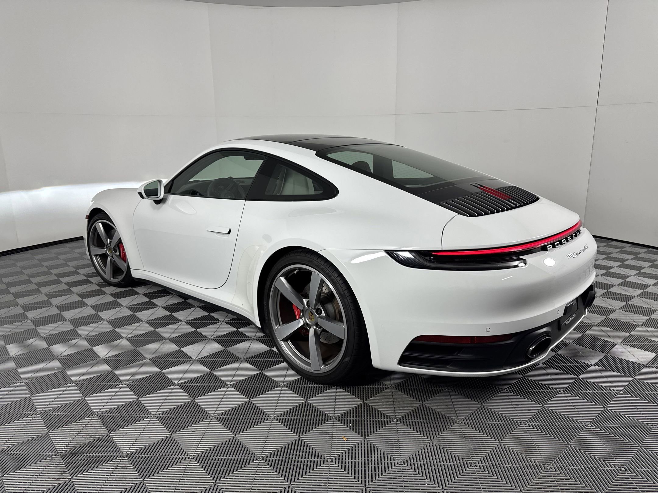 2020 Porsche 911 4S photo 3