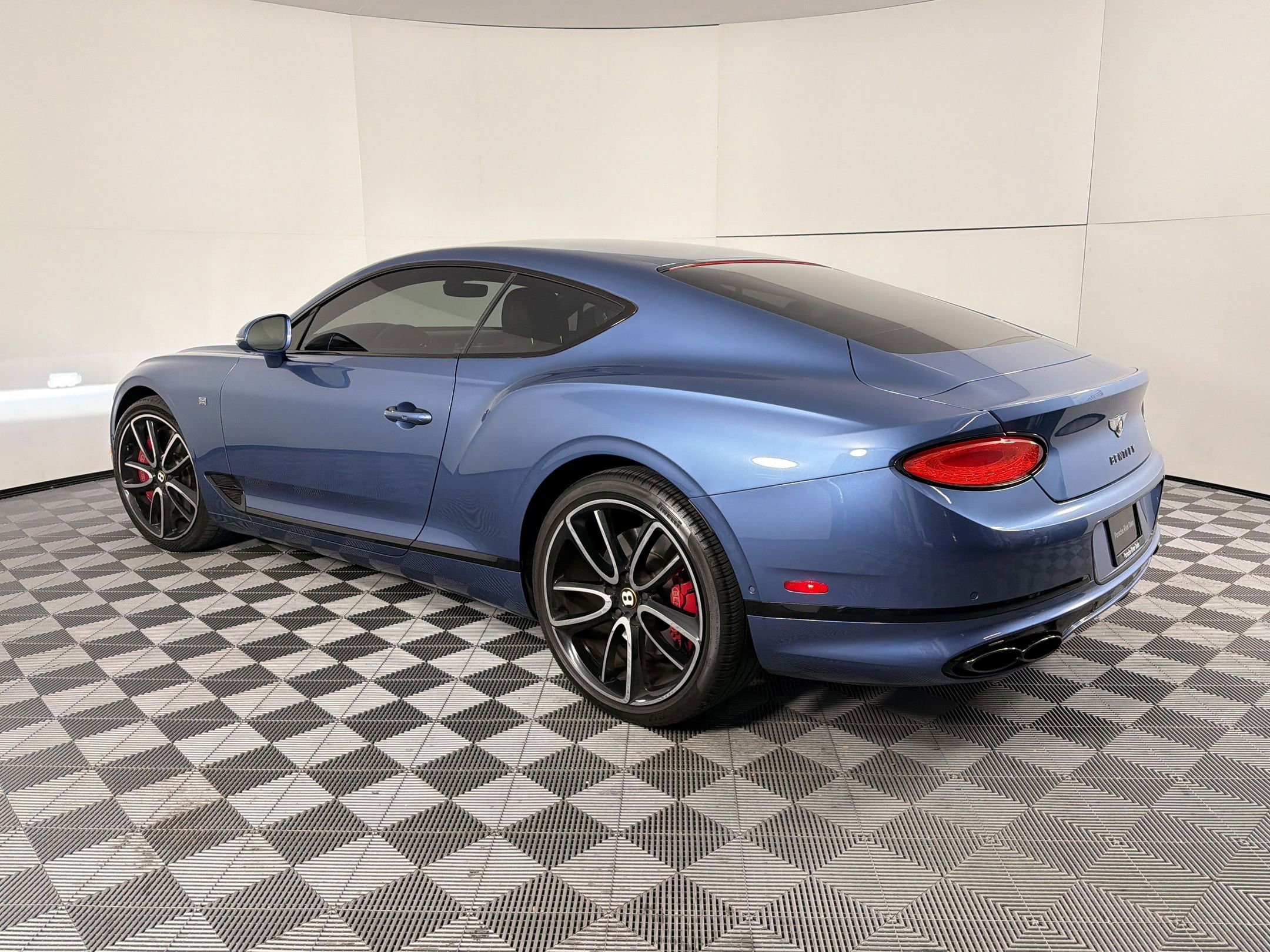 Continental GT V8 First Edition Coupe