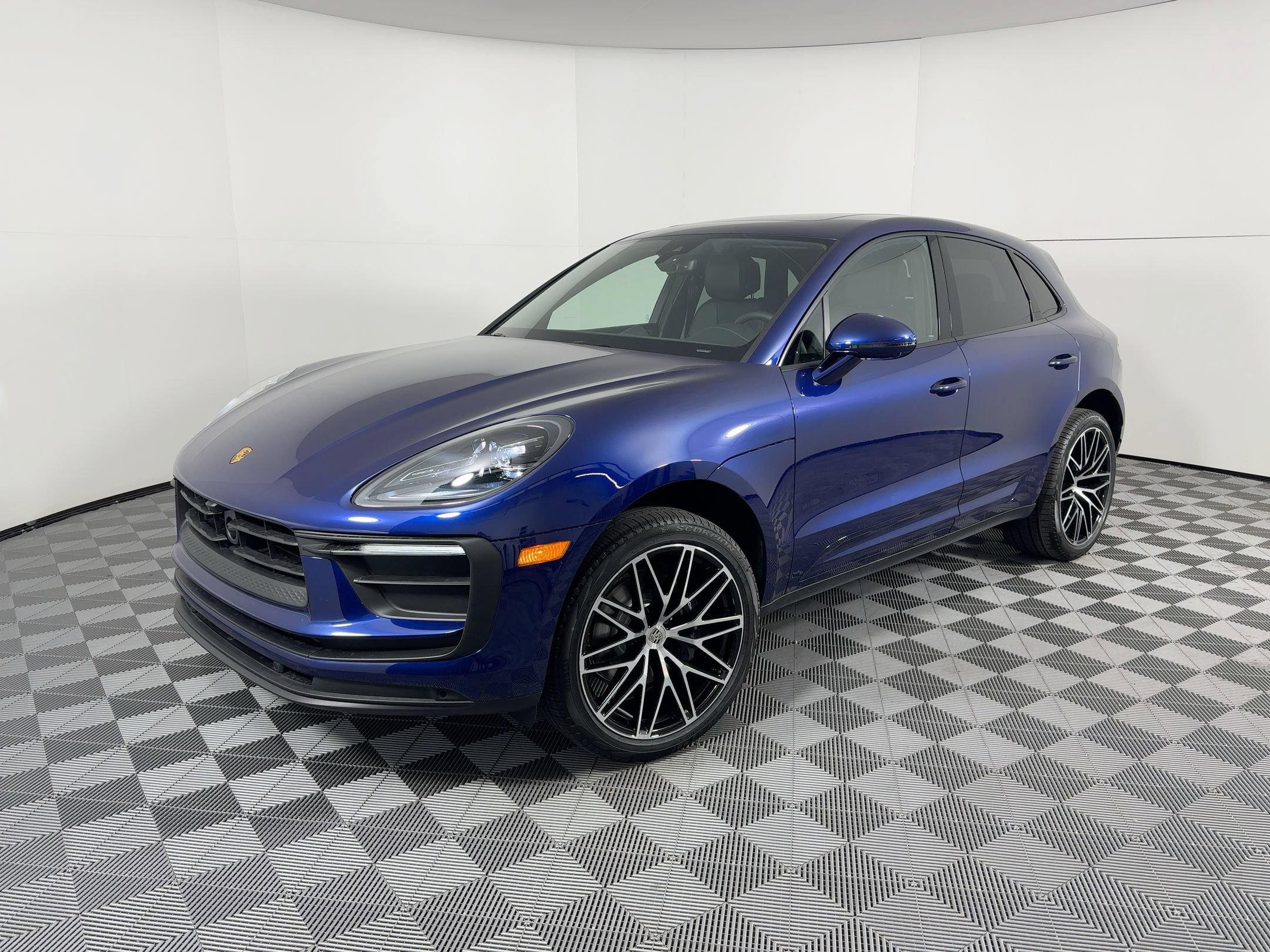 2026 Porsche Macan T