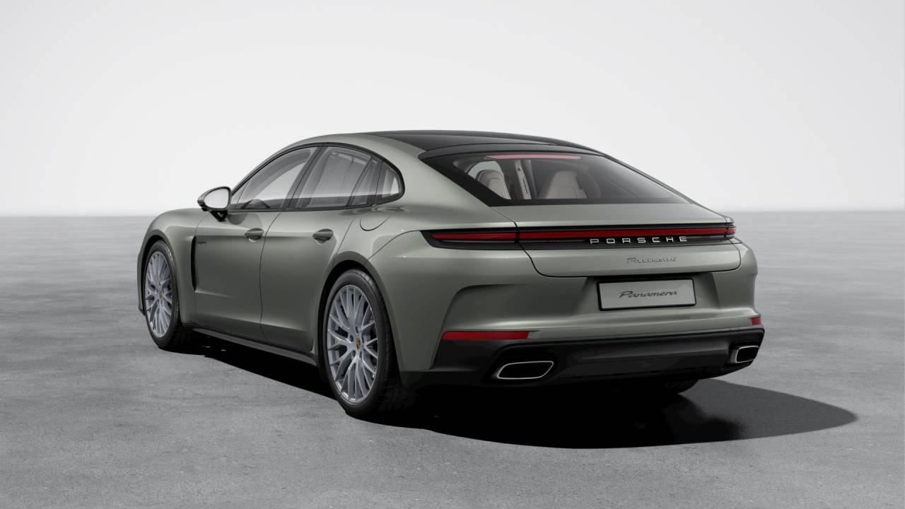 2026 Porsche Panamera E-Hybrid 4 photo 2