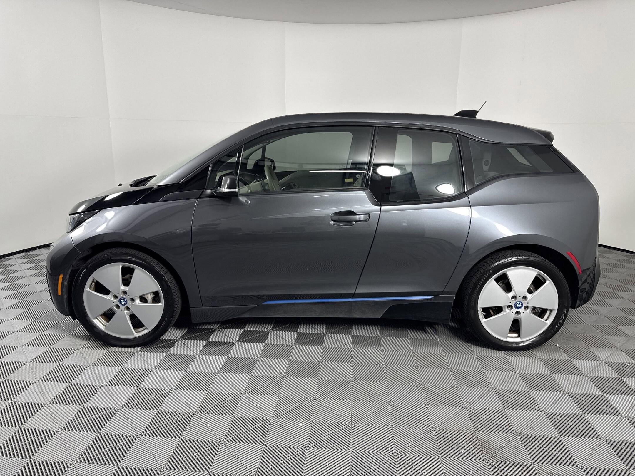 2016 Bmw i3 photo 2