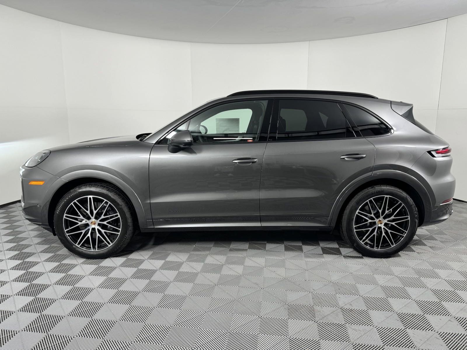 Certified 2025 Porsche Cayenne Base with VIN WP1AA2AY3SDA01851 for sale in Houston, TX