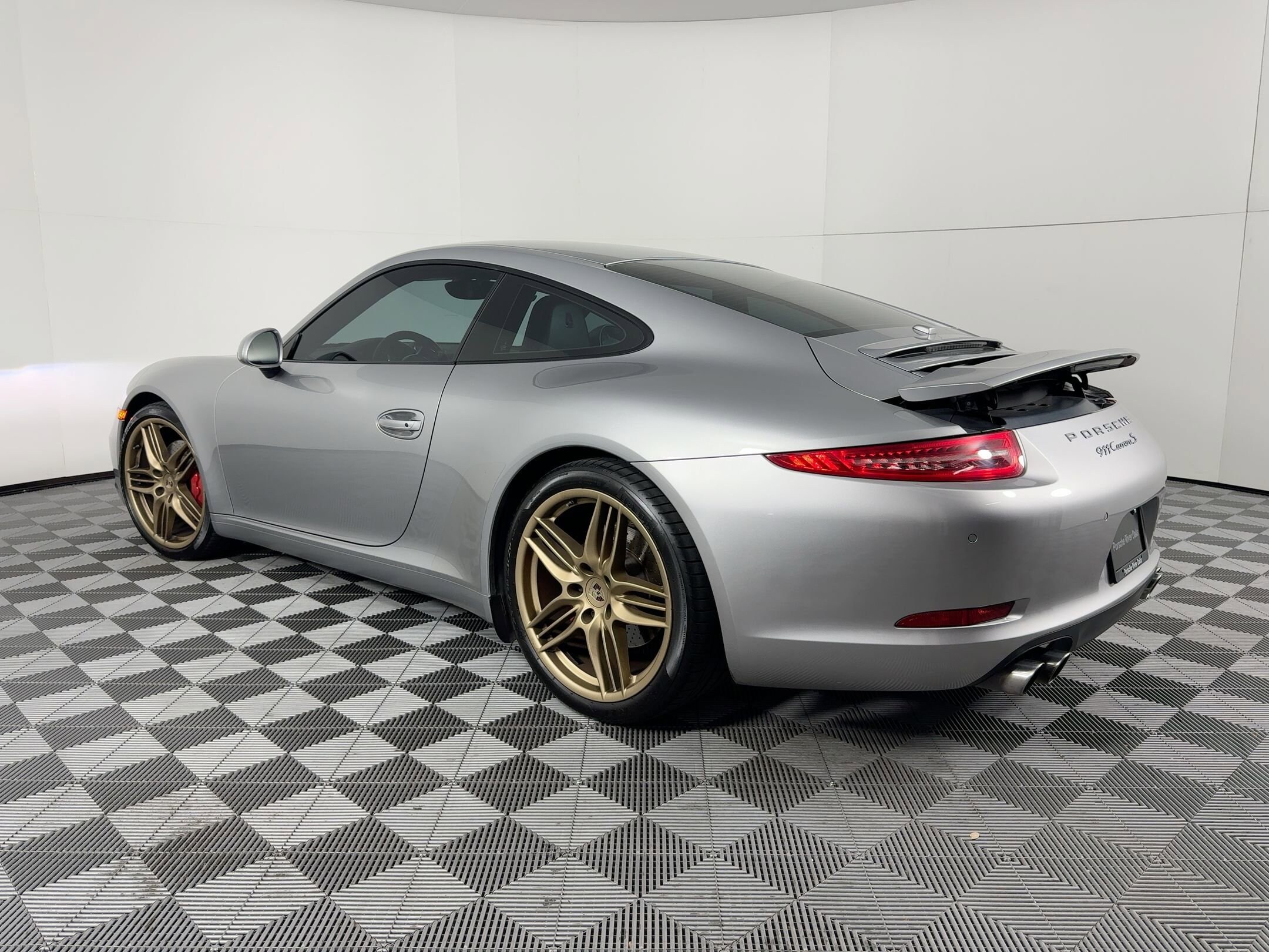 2013 Porsche 911 S photo 3