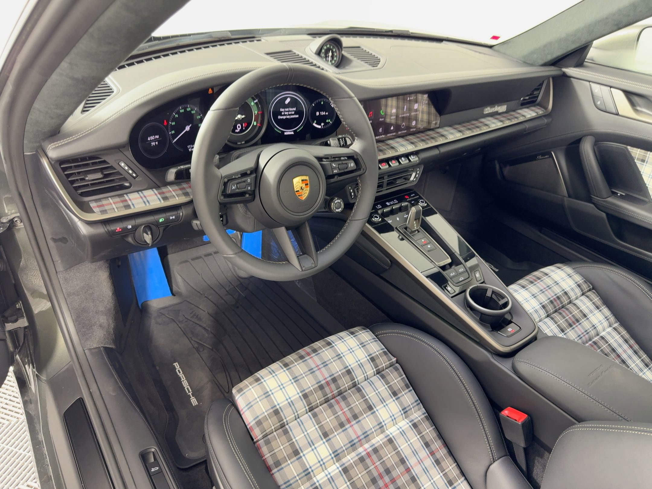 2025 Porsche 911 Turbo photo 3