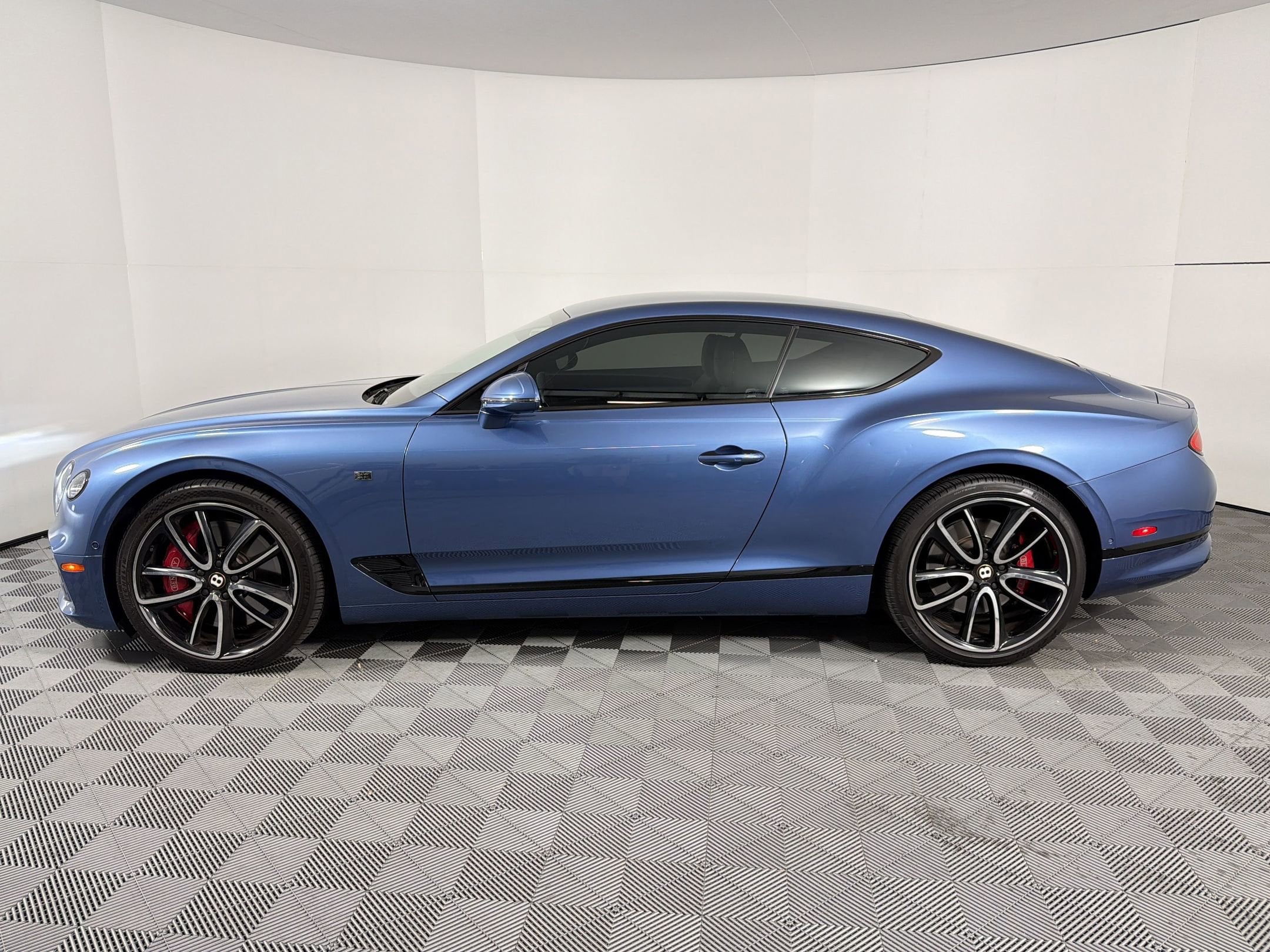 Continental GT V8 First Edition Coupe