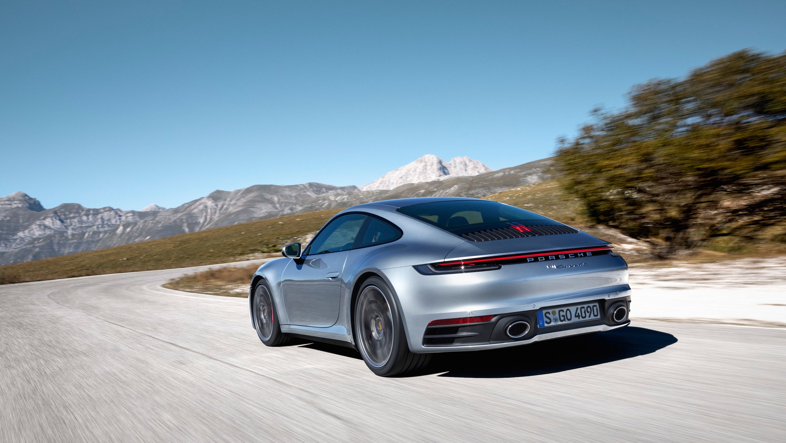 BCM_911_carrera_s_992_2019_porsche_ag.jpg