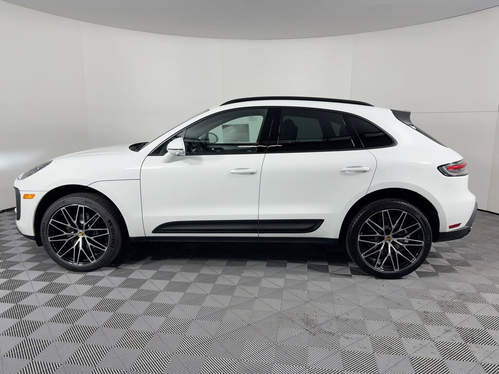 New 2026 Porsche Macan  SUV