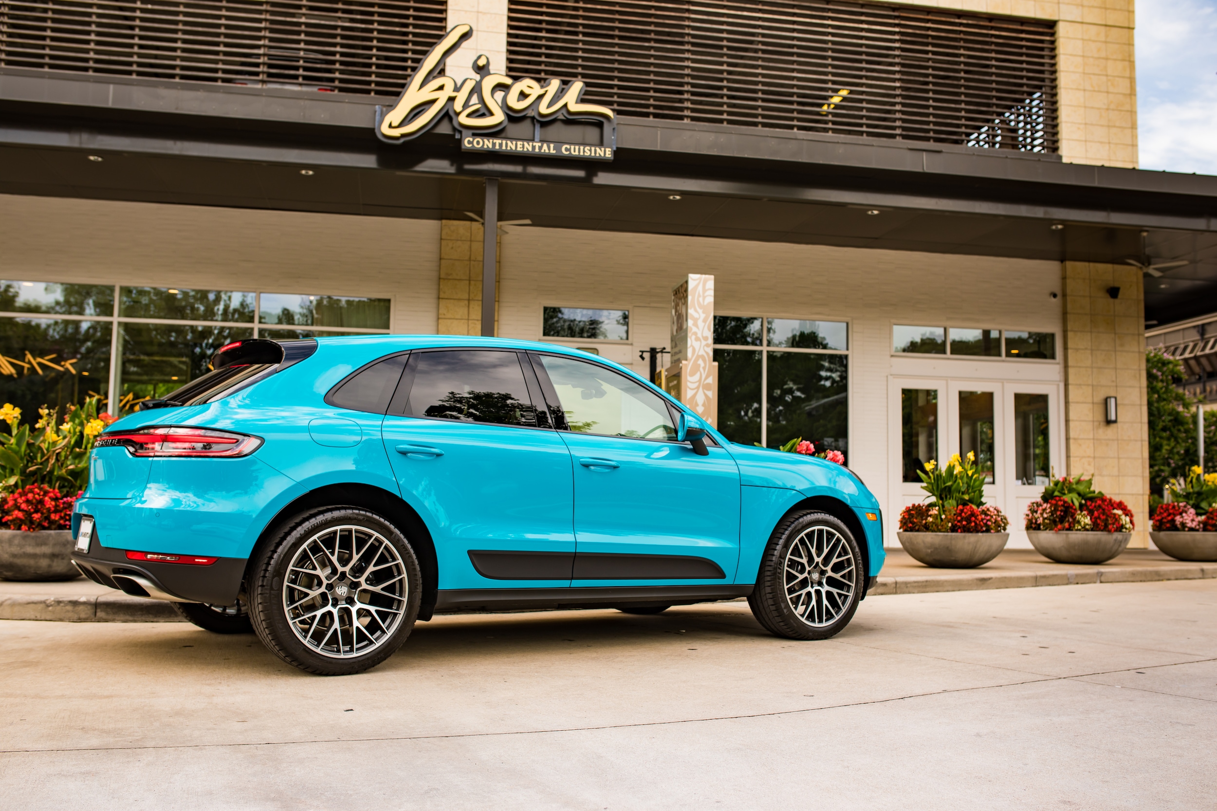 MomentumPorsche_MacanLaunch_June2019-29.jpg
