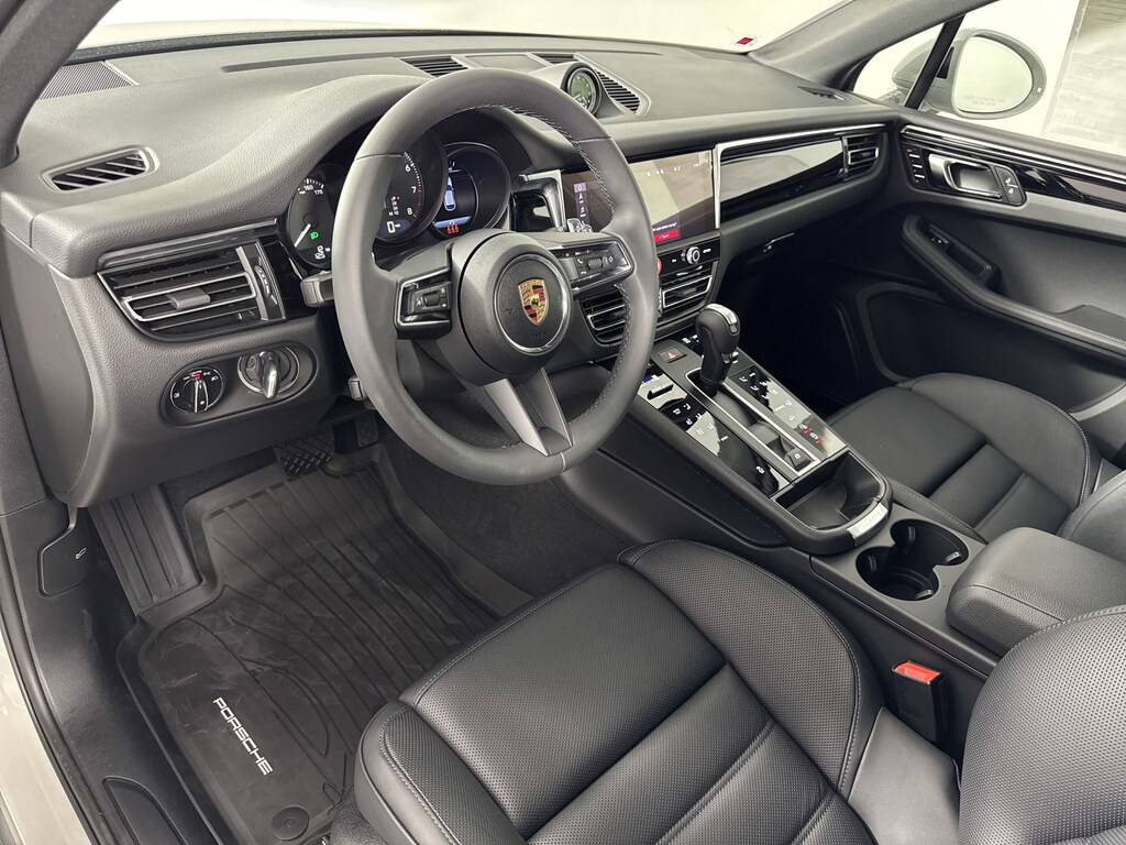 Certified 2025 Porsche Macan SUV