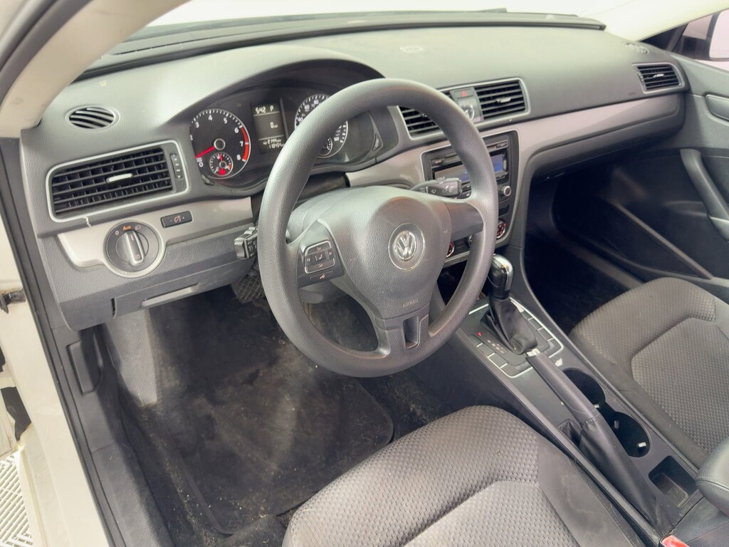 Used 2013 Volkswagen Passat S Sedan