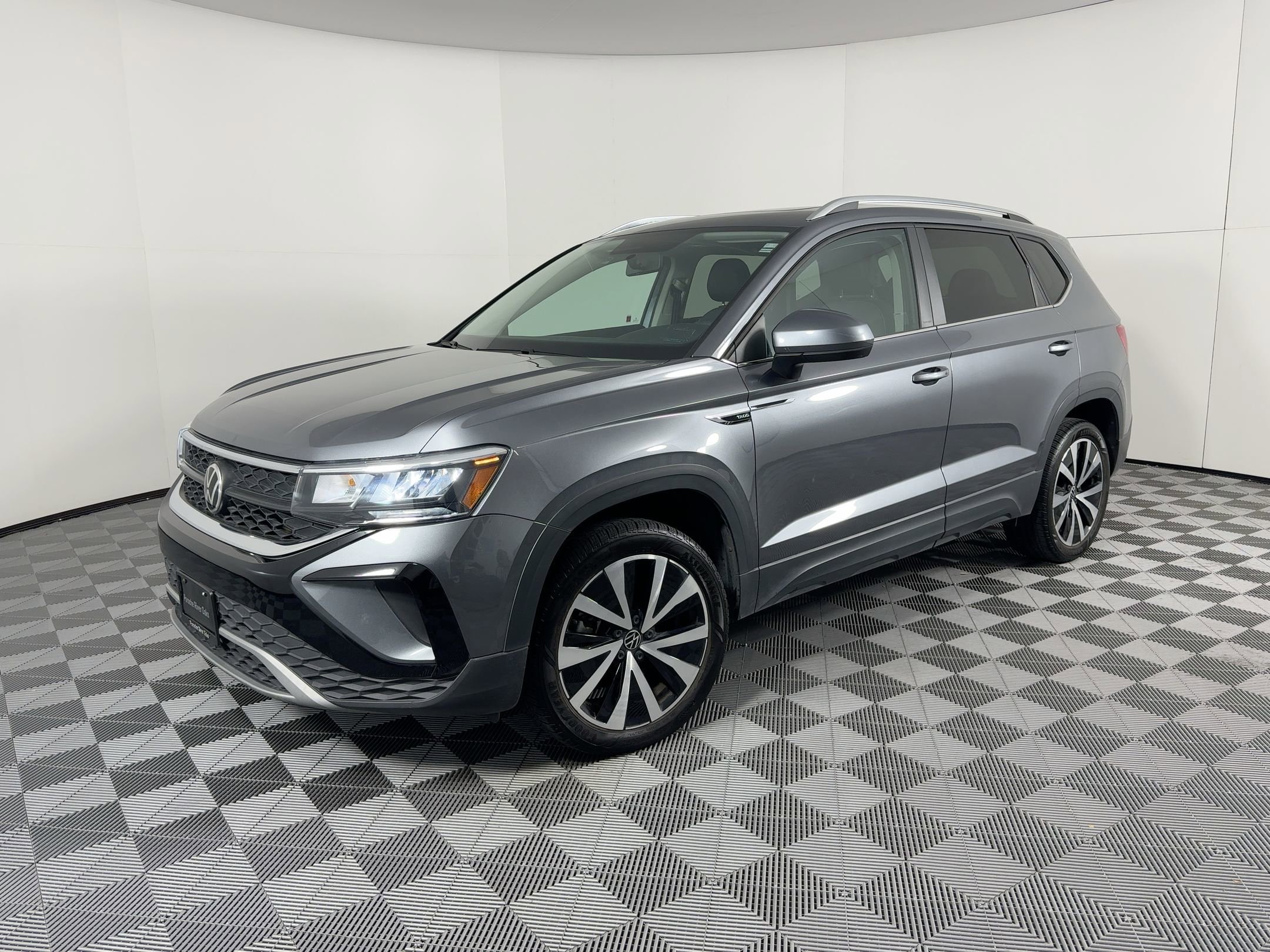 2022 Volkswagen Taos SE